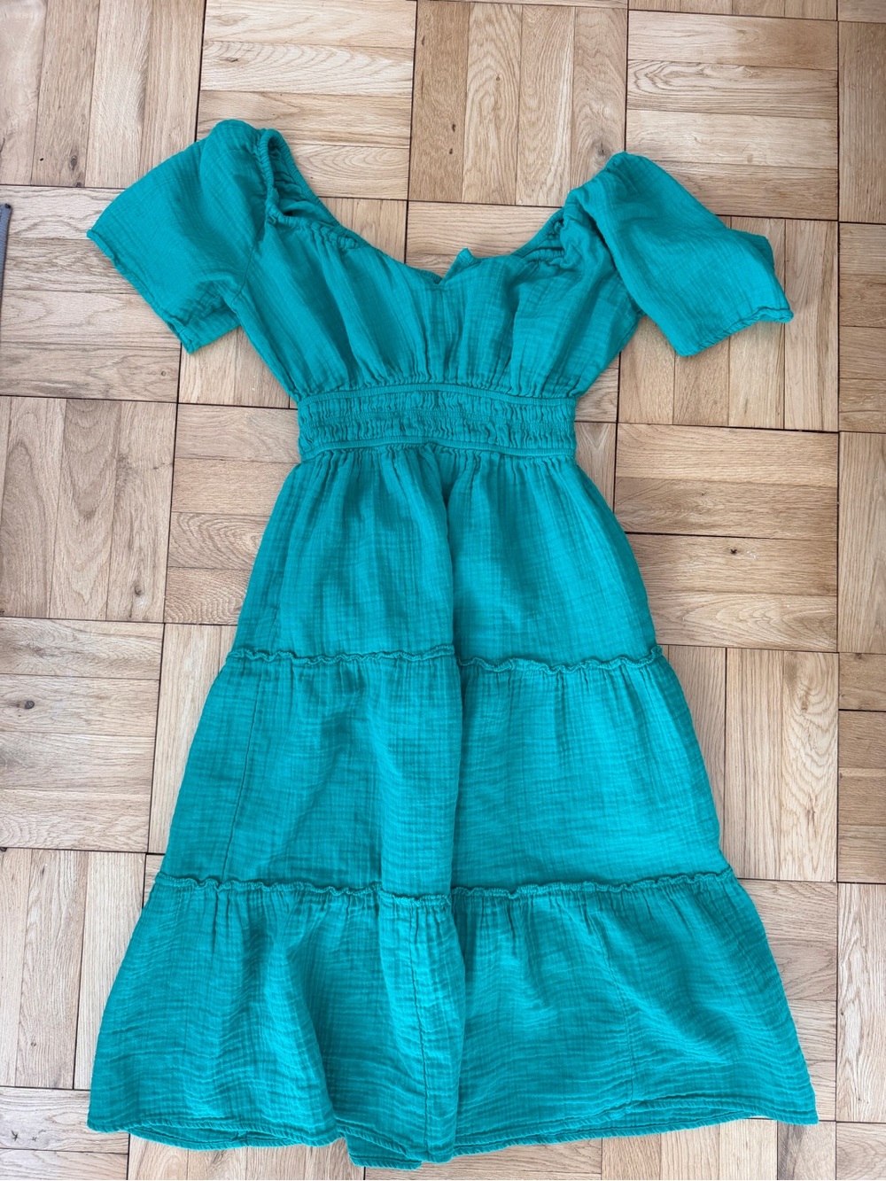 GAP Green Puff-Sleeve Tiered Maxi Dress